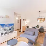 Appartement Cosy A Avec Terrasse Et Parking Prive - Fr-1-343-230 Chamonix