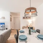 Cosy A Avec Terrasse Et Parking Prive - Fr-1-343-230 Chamonix